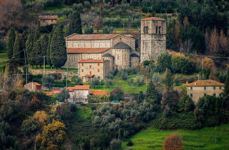 Casa Vacanze La Tosca Castelvecchio  Exterior foto